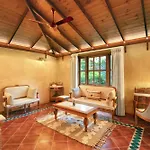 Amritara Aura Resort & Spa