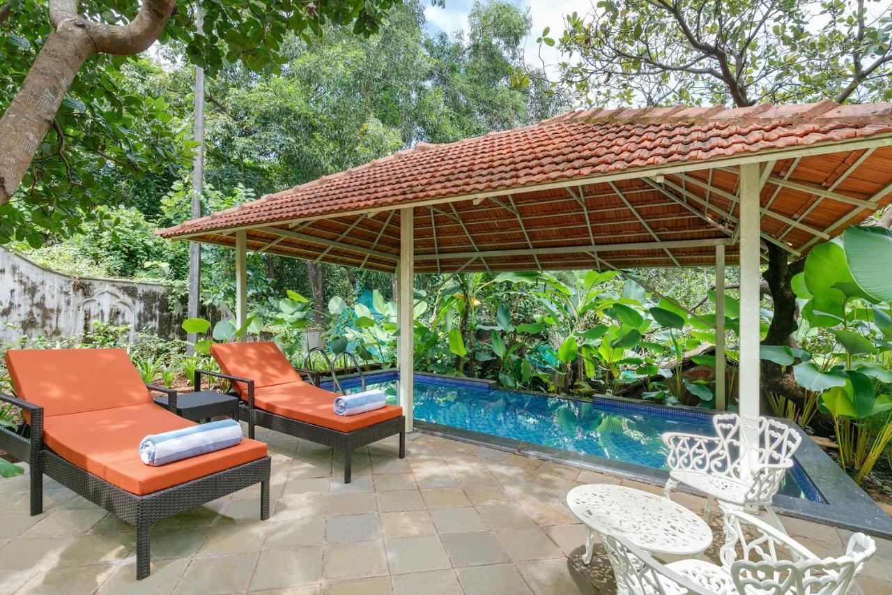 Resort Amritara Aura & 5*